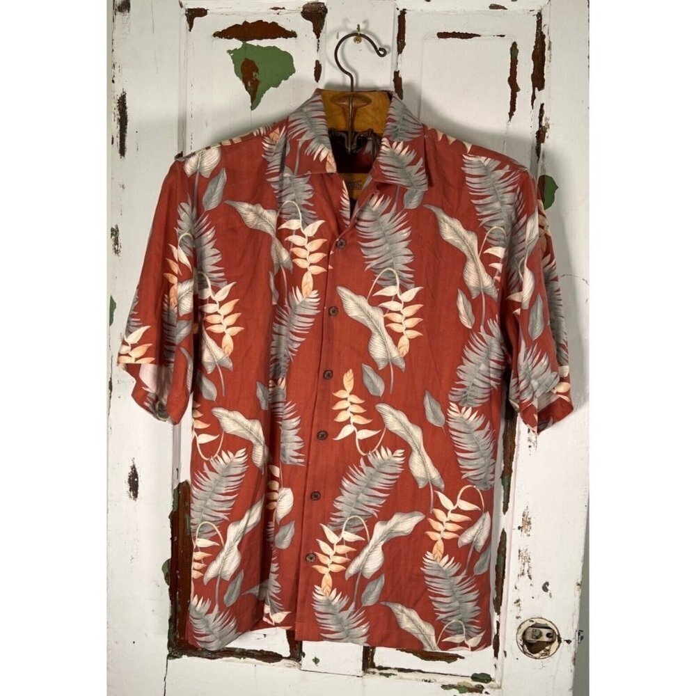 Tommy Bahama Vintage Mens Size M Hawaiian Shirt Silk‎ Coral Tropical Floral EUC